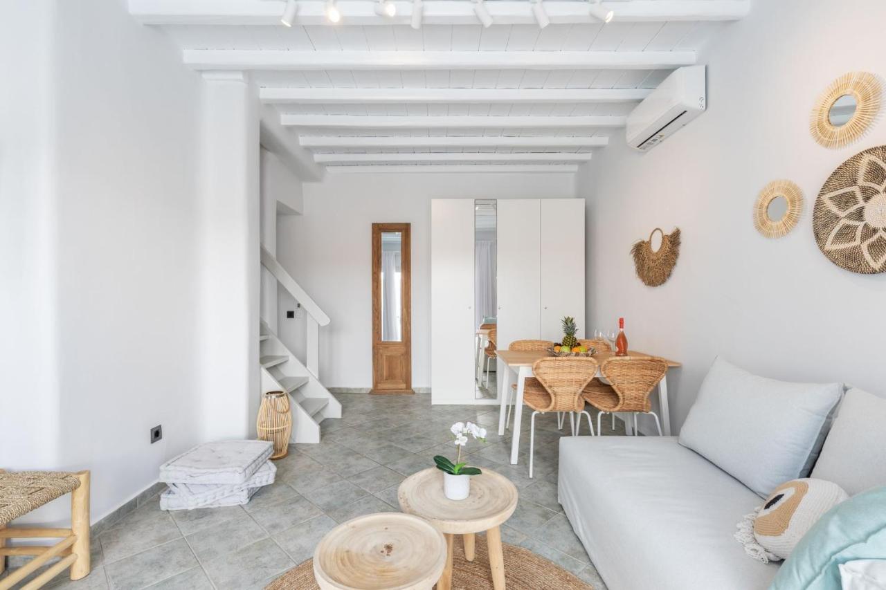 Ivi Mykonean Mimoza Ornos (Mykonos)